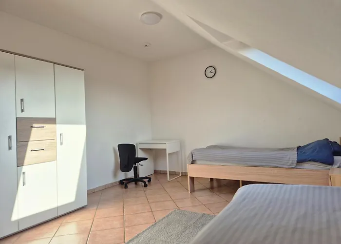 Spacious 4-Room Apartment Ideal For Families And Business Trips In A Quiet Area