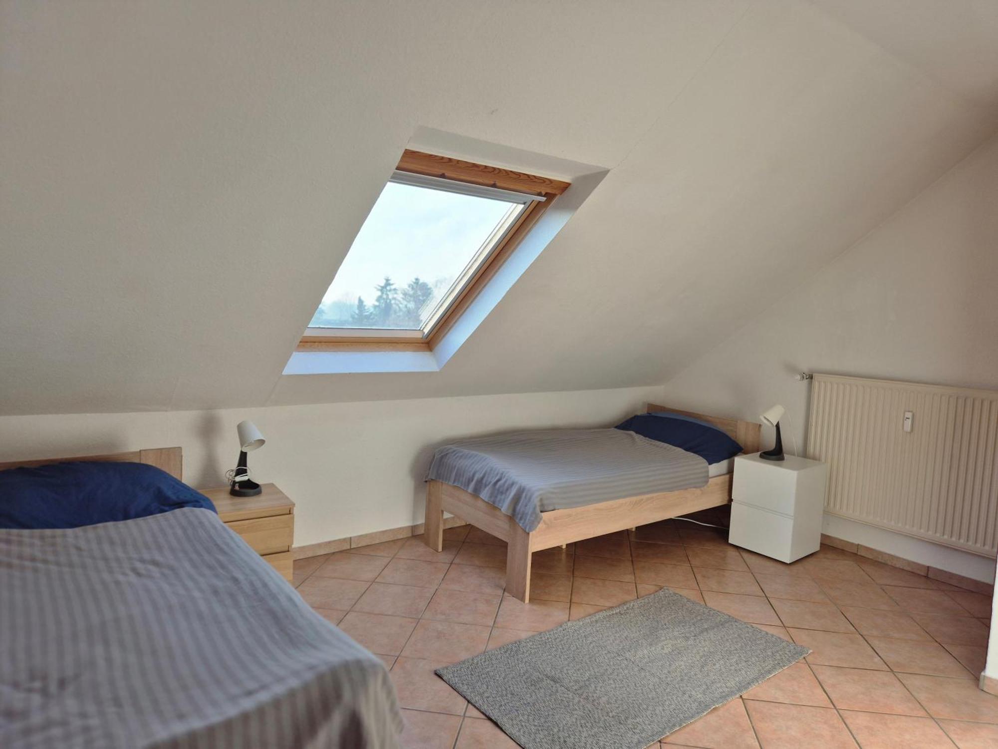 Spacious 4-room Ideal For Families And Business Trips In A Quiet Area *
